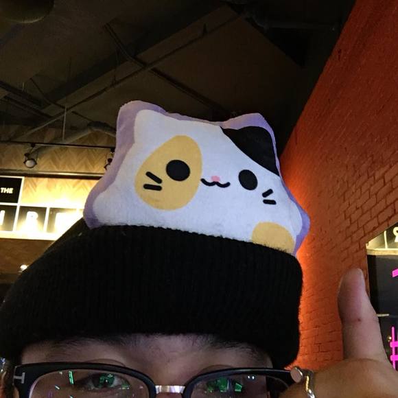 Meet your Posher, Miguel - Picture 1 of 1